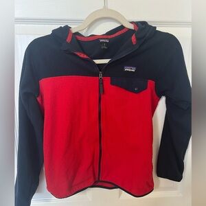 Patagonia children’s full zip fleece, size M/10.